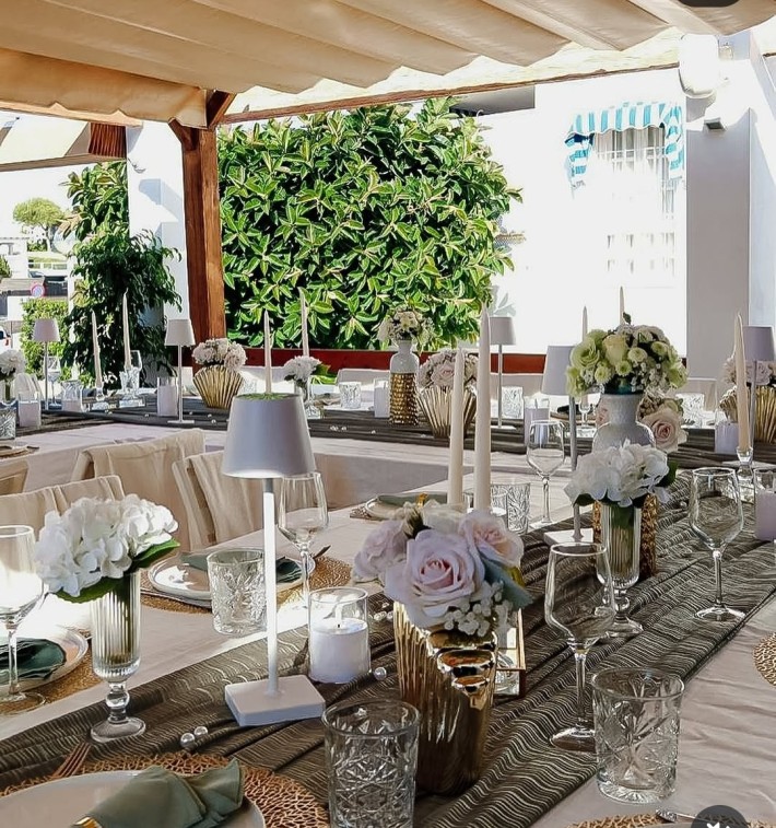 Restaurant in fantastic beach location for rent Restaurant in fantastic beach location for rent