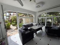 Beautifully renovated corner terraced house on the beachside of Cabo Roig