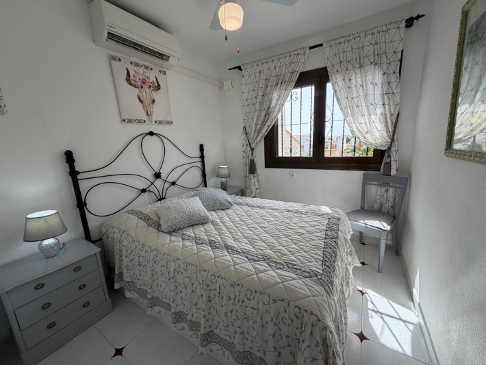 Beautifully renovated corner terraced house on the beachside of Cabo Roig
