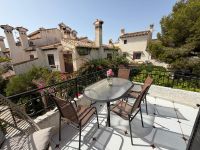 Beautifully renovated corner terraced house on the beachside of Cabo Roig