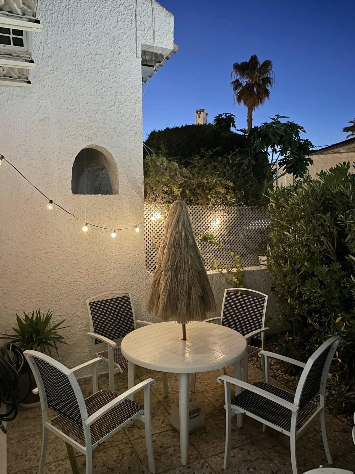 Spacious terraced house in fantastic location only 100m from the beach in Cabo Roig Spacious terraced house in fantastic location only 100m from the beach in Cabo Roig